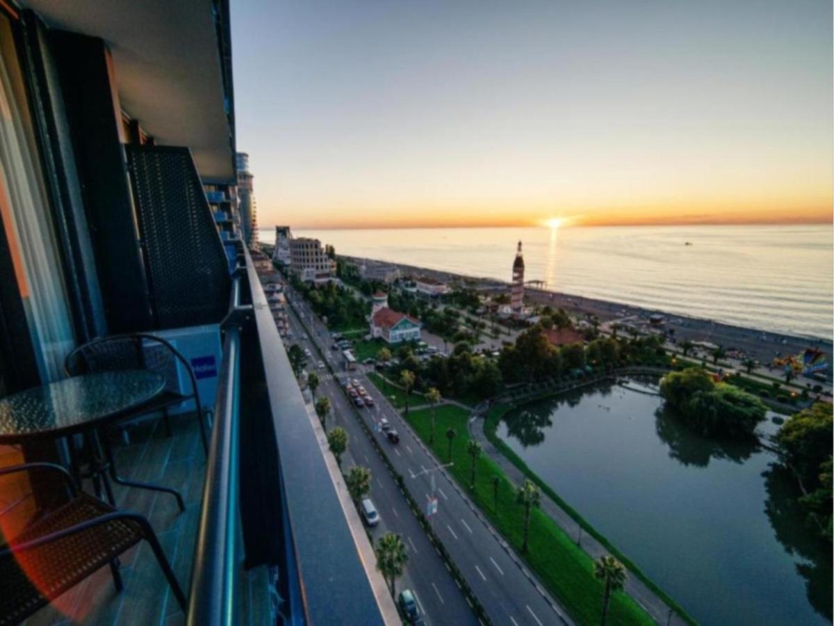 Black Sea Apartment In Orbi City באטומי מראה חיצוני תמונה