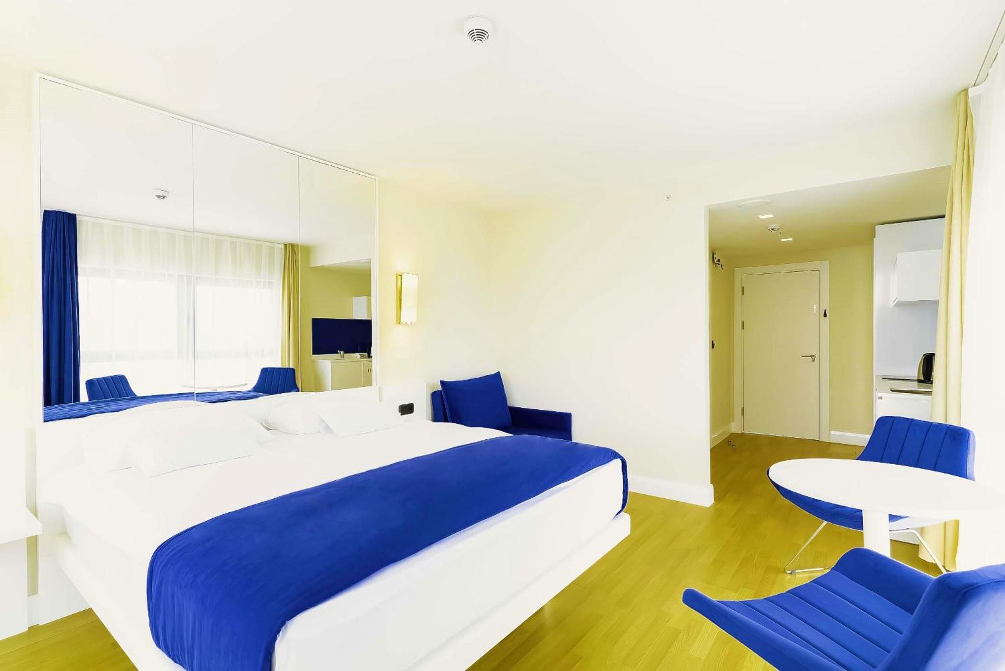 Black Sea Apartment In Orbi City באטומי מראה חיצוני תמונה